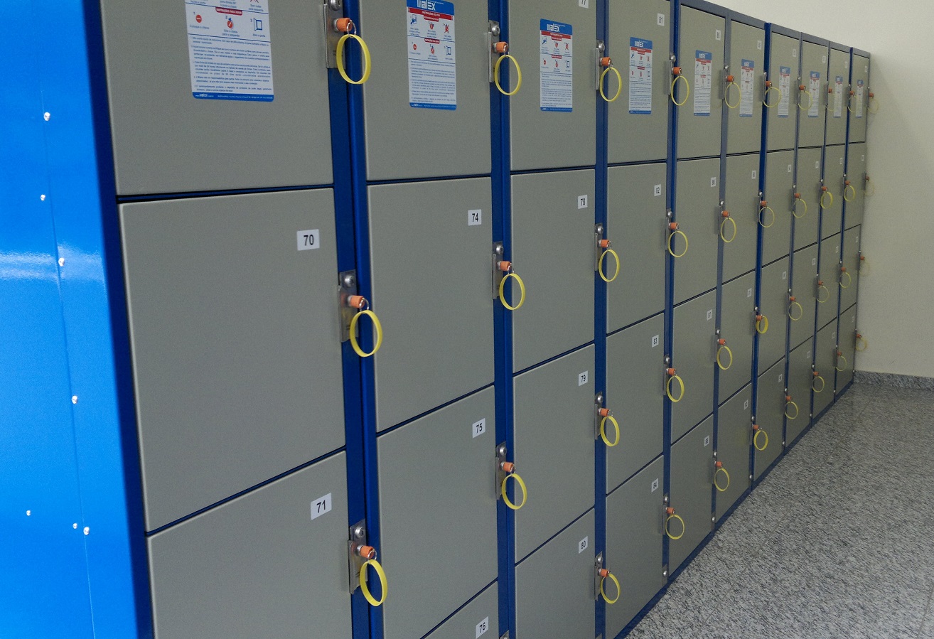 Aprovado PL que dispõe sobre a obrigatoriedade da instalação armários guarda-volumes em agências bancárias do município 