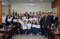 18ª sessão ordinária de 2022: resumo e resultados das votações e Menção Honrosa aos atletas medalhistas da EMEF Santa Isabel