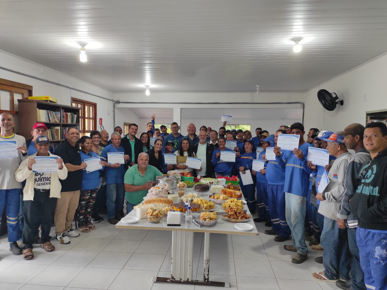 Dia do Gari é comemorado com um café da manhã especial 
