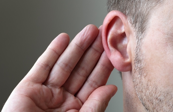Lei que reconhece surdez unilateral como deficiência auditiva é sancionada