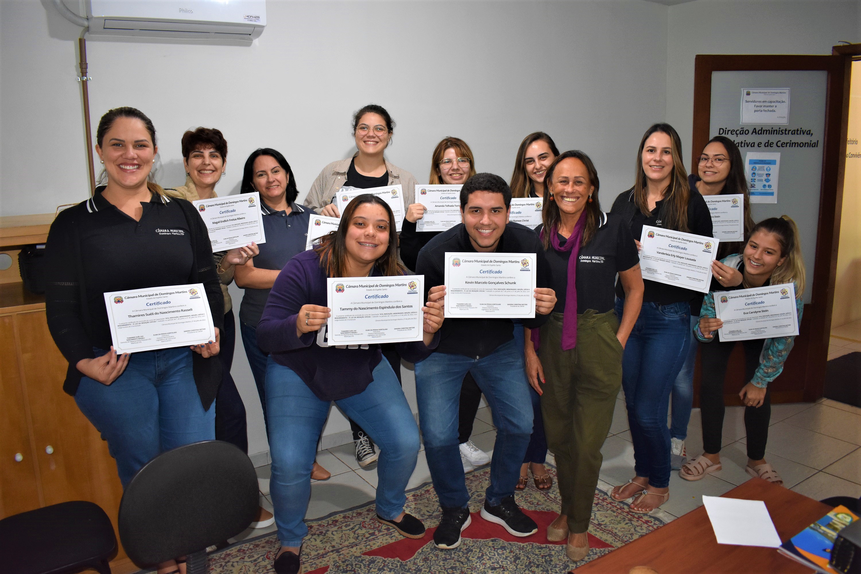 Servidores e estagiários da Câmara concluem curso promovido pela Unidade de Capacitação Interna